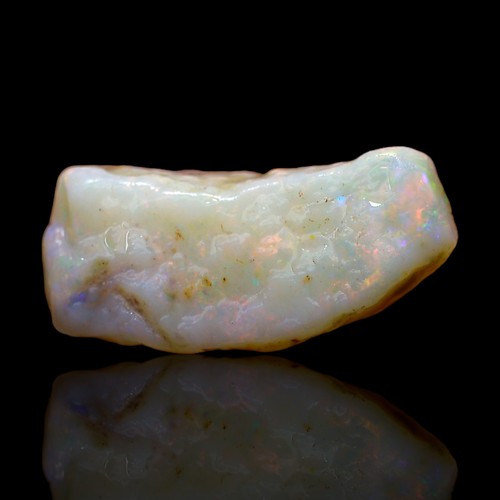 Pietra liscia gemma grezza