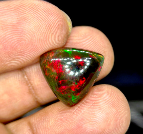 Cabochon opale nero - , forma
